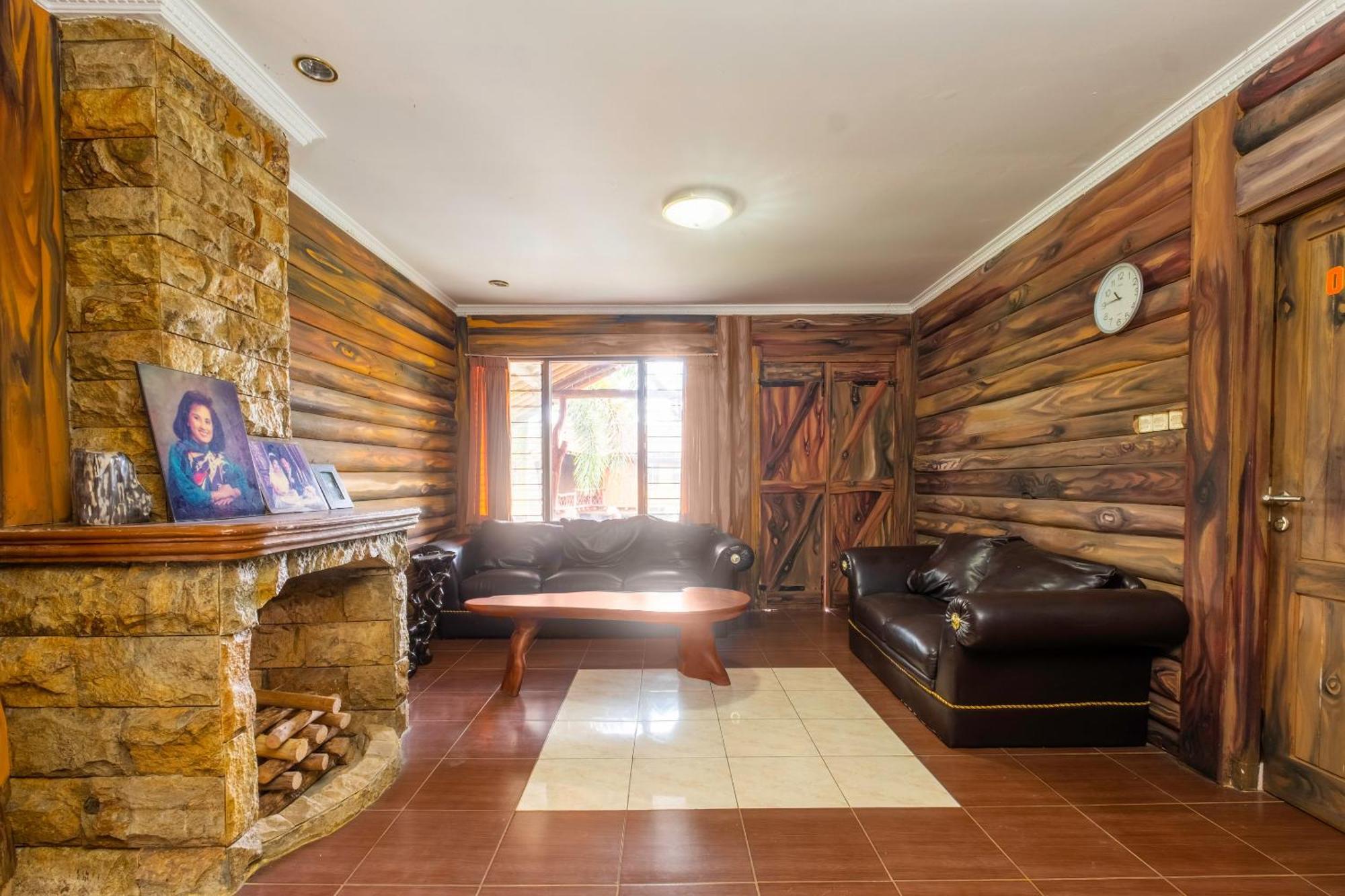 Oyo 2278 Cikidang Hunting Resort Sukabumi Exterior foto